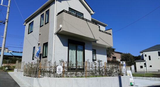 藤沢市立石1丁目 新築戸建て A号棟　価格 4,290万円 残り1棟