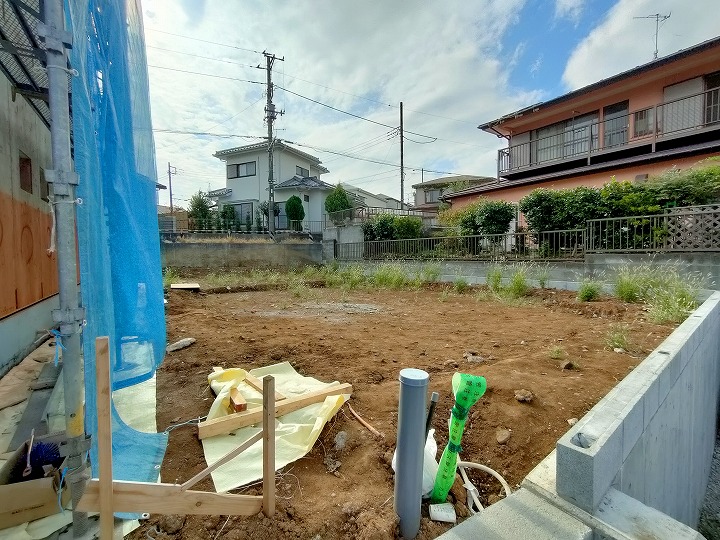 トレオフが紹介する伊勢原市八幡台2丁目売地　東面