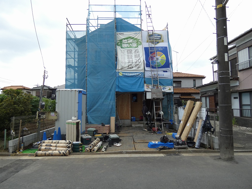 横浜市瀬谷区中屋敷 新築戸建て1棟 　4,390万円