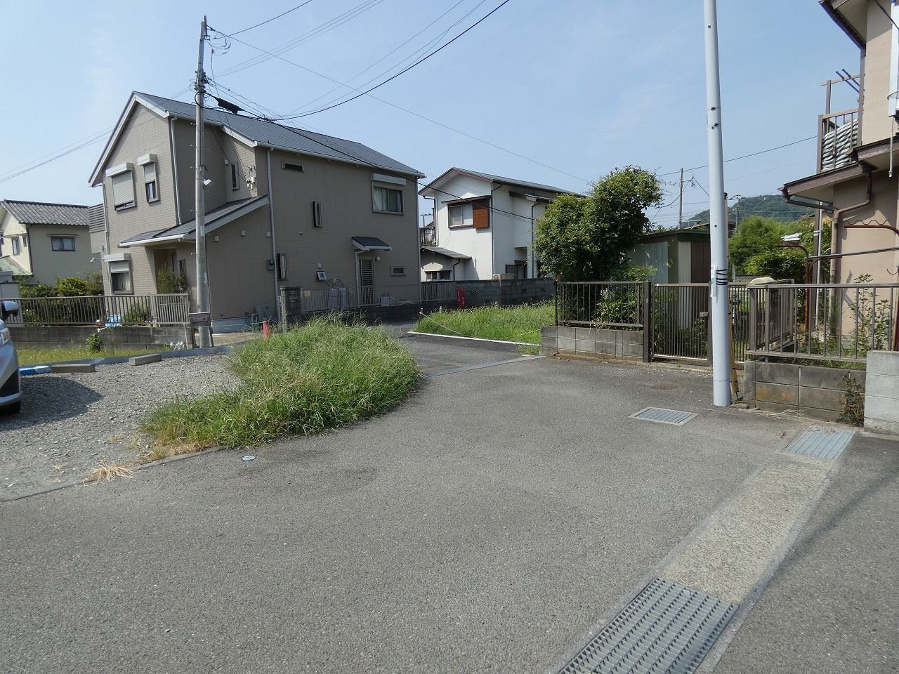 二宮売地,二宮土地