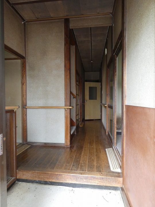 大磯町生沢借家