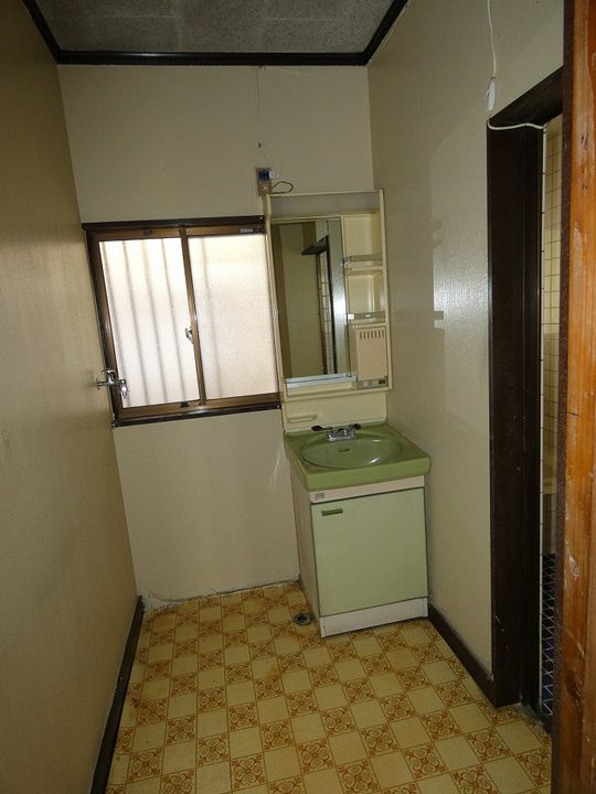 大磯町生沢借家
