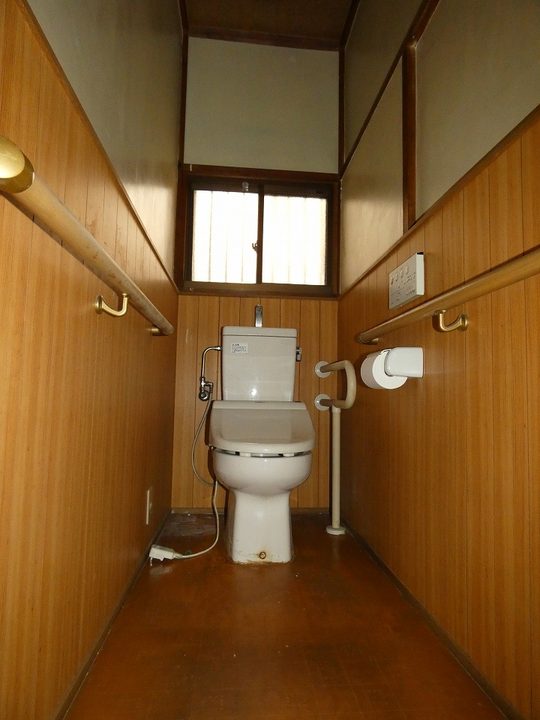 大磯町生沢借家
