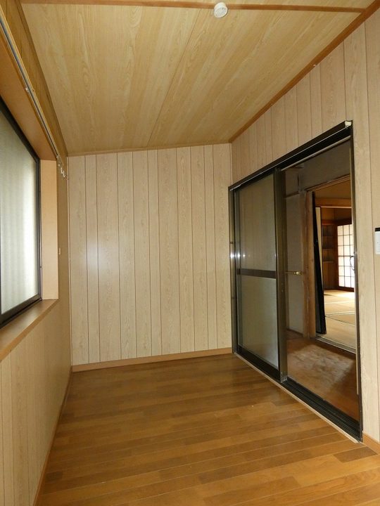 大磯町生沢借家